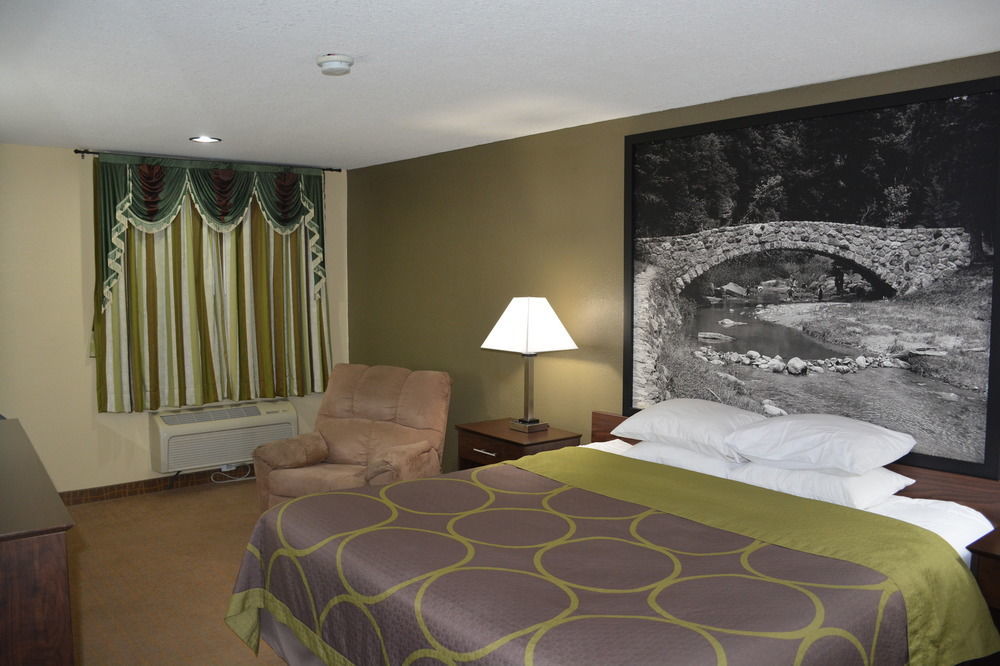 Super 8 By Wyndham Webster City Ia Kültér fotó